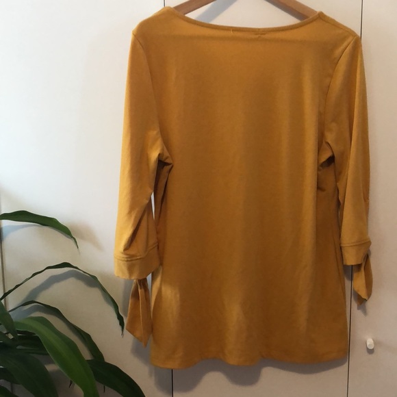 Yellow Modal/Spandex 3/4 sleeve - Picture 3 of 7